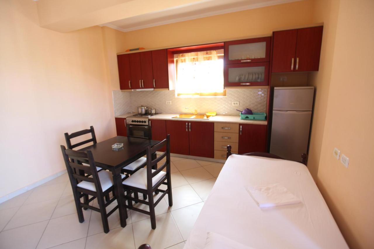Vila Jakupi Sarande Exterior photo